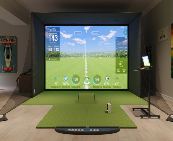 SkyTrak SwingBay Golf Simulator Package